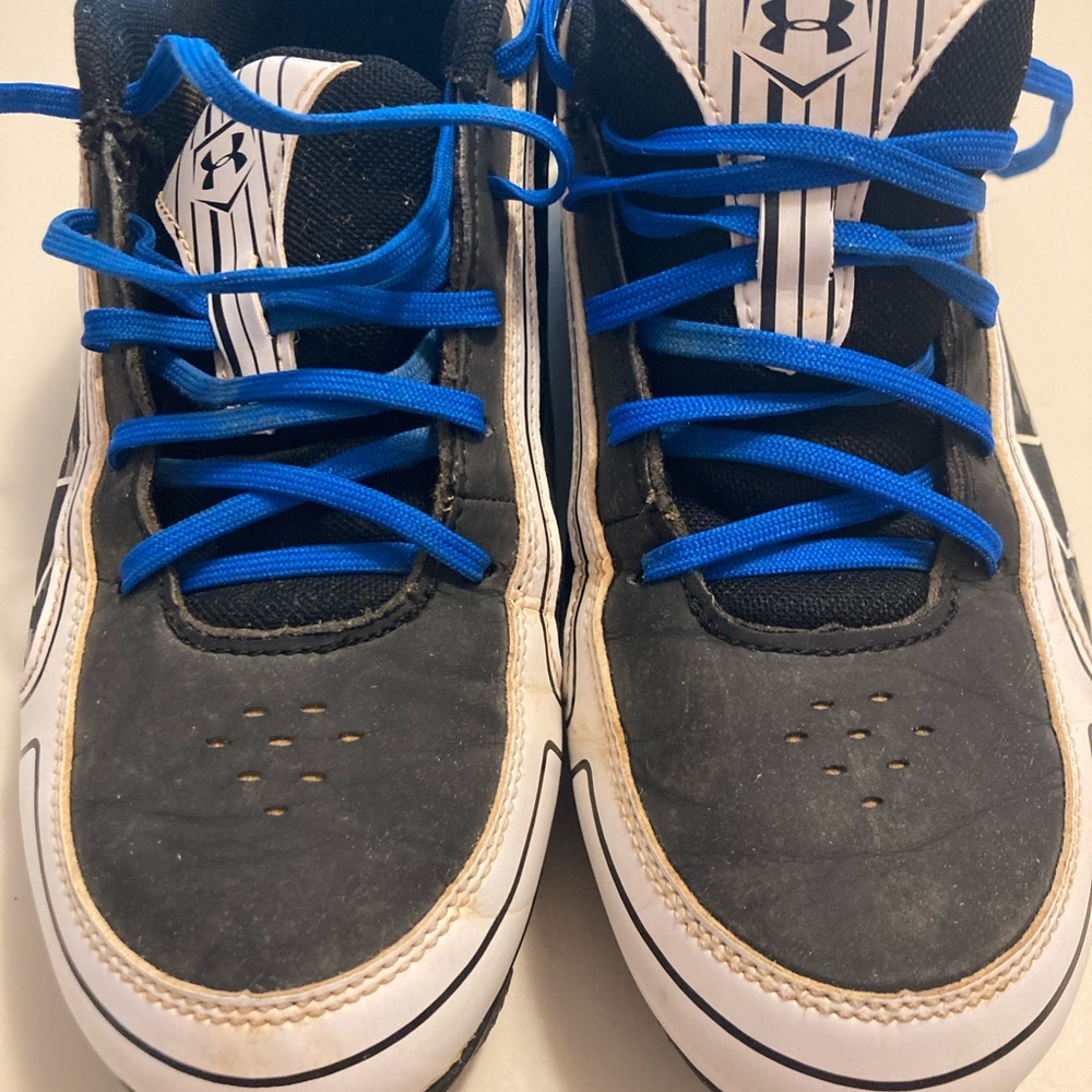 Under Armour Baseball Cleats - image 1